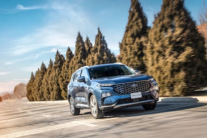 El Ford Territory ocupó el noveno puesto en los autos más vendidos de la Argentina en marzo (llega importado desde China)