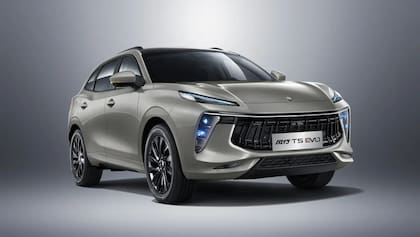 El Forthing T5 EVO trae un motor naftero 1.5 turbo de origen Mitsubishi