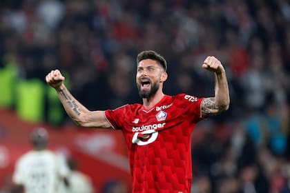 El francés Olivier Giroud(Lille) es otro de los futbolistas mencionados como participa de las fiestas investigadas