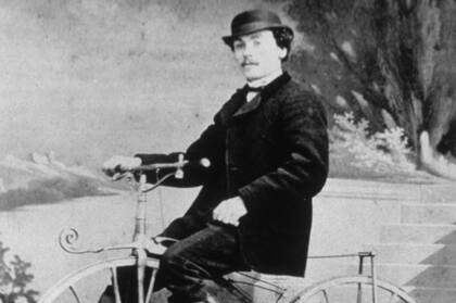El francés Pierre Lallement patentó su "velocípedo" en Estados Unidos en 1866