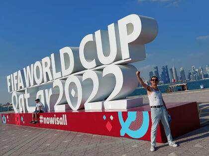 El 'Freddie Mercury' argentino pasó más de un mes fuera del país y cumplió su sueño