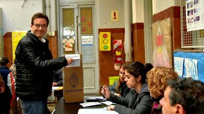 El Frente de Izquierda tiene miles de fiscales cuidando sus votos