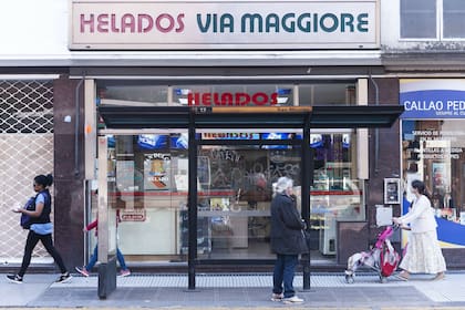 El frente de la heladería, en Callao y Córdoba