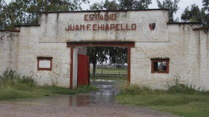 El frente del estadio Juan Chiapello, de San Lorenzo de Tostado