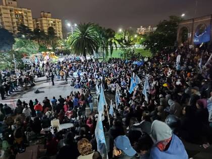 El frente Unidad por Jujuy, de Snopek, apela a los desencantados e indecisos