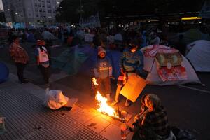 Acampes: una postal de la precariedad y la política del fracaso