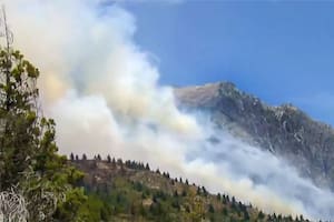 Alerta por la reactivación de uno de los frentes de fuego en Epuyén