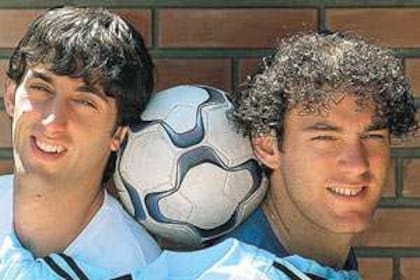 Diego y Gabriel Milito, 'hermanos de selección', una producción de LA NACION en tiempo de Bielsa como entrenador nacional 