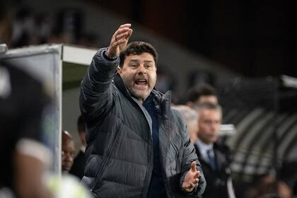 El futuro de Mauricio Pochettino todavía es un incógnita y pidió no subestimar ser campeón de la Liga de Francia. (Photo by LOIC VENANCE / AFP)