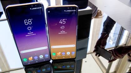 El Galaxy S8 incluye a Bixby, un asistente digital propio de Samsung