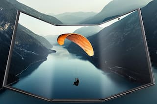 Samsung presentó un smartphone plegable de doble bisagra