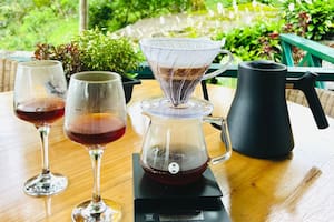 De dónde es el café que se toma en copa y cotiza a 30 mil dólares el kilo
