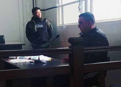 El gendarme Diego Delgado en la audiencia imputativa, tras su detención con 303 kilos de cocaína