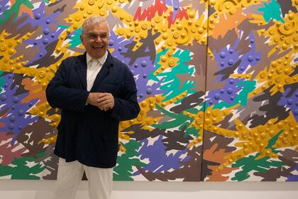 El genial artista Edgardo Giménez y "Había una vez...", su muestra en la galería de Laura Calcaterra.