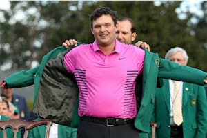 Augusta: Reed dejó la irreverencia a un lado para calzarse el saco verde