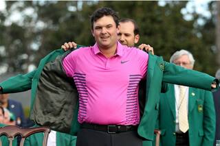 Augusta: Reed dejó la irreverencia a un lado para calzarse el saco verde