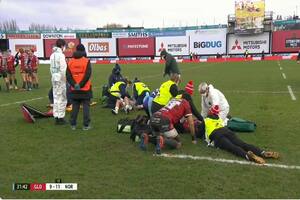 Estremecedor. El terrible choque de cabezas de un argentino en el rugby inglés