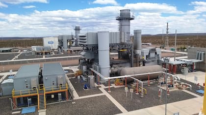 El GNL es una gran oportunidad para la Argentina ya que permite transportar gas a largas distancias, superando las limitaciones geográficas que impone la infraestructura de gasoductos