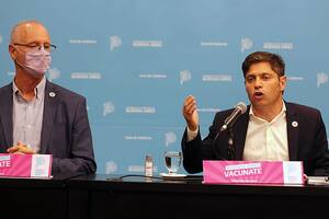 El gobernador Axel Kicillof brinda una conferencia de prensa