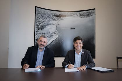 El gobernador Axel Kicillof le agradeció al presidente de Uruguay por su apoyo en el juicio por YPF