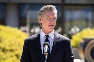 Newsom anuncia US$145 millones para reducir la falta de vivienda
