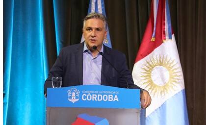 El gobernador de Córdoba, Martín Llaryora, impulsa una medida para incorporar más rápido agentes a la policía provincial