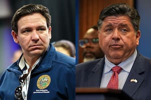 Ron DeSantis estalló contra JB Pritzker por una decisión sobre migrantes