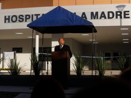 El gobernador de Formosa Gildo Insfran inaugura el Hospital de la Madre y la Mujer para su cierre de campaña.
26 de Junio 2025 Formosa Capital