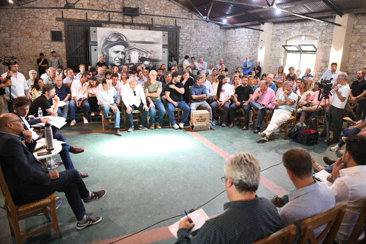 Reunión: piden que Kicillof interceda por los organismos del agro que están bajo la lupa de Milei