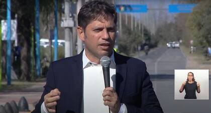 El gobernador de la provincia de Buenos Aires, Axel Kicillof, anunció que en el territorio que gobierna, lla cuarta dosis de la vacuna contra el Covid se aplicará de manera libre, sin turno