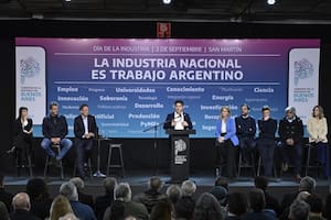 El gobernador de la provincia de Buenos Aires, señaló el impacto del escándalo de los audios en el programa económico del gobierno de Javier Milei.