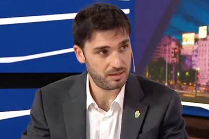 El gobernador de la provincia de Chubut, Ignacio "Nacho" Torres, durante su paso por LN+
