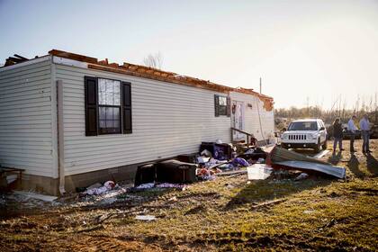 El gobernador de Tennessee, Bill Lee, compartió en sus redes sociales imágenes de los destrozos provocados por las tormentas