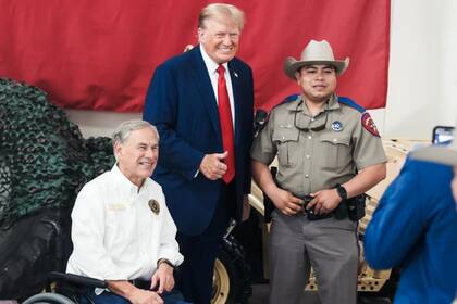 El gobernador de Texas, Greg Abbott, ha mostrado apoyo a las políticas migratorias de Donald Trump