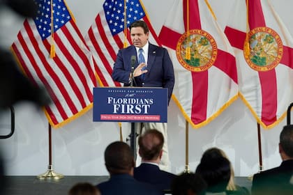 El gobernador DeSantis convocará a sesiones especiales en Florida entre el 20 y el 24 de abril
