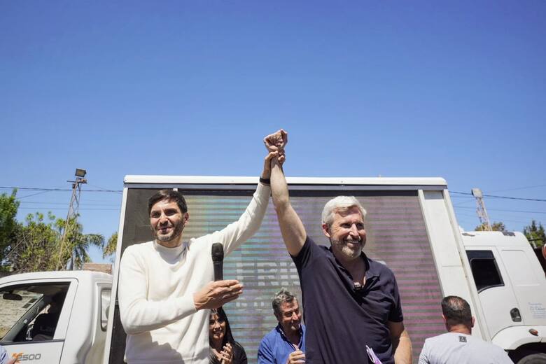 el-gobernador-electo-de-santa-fe-maximiliano-5T43MS5NRBC7RDYSQH35AHSLRI