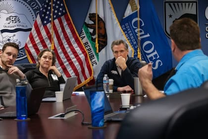 El gobernador Gavin Newsom ordenó la coordinación de todas las dependencias de su administración para responder a la emergencia