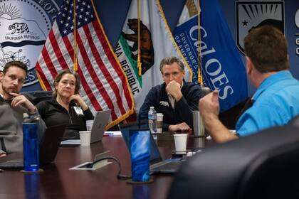 El gobernador Gavin Newsom ordenó la coordinación de todas las dependencias de su istración para responder a la emergencia