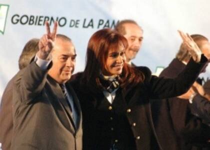 El gobernador Jorge, quien suscribió a la lista de Cristina Fernández