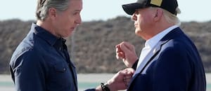Cómo Trump y California les cierran el acceso pleno a miles de migrantes