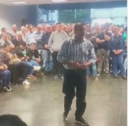 El gobernador Oscar Herrera Ahuad en formato arenga, le pidió a los intendentes que vayan a explicarle a sus vecinos lo que va a pasarles si gana Javier Milei: "Los brasileños no vienen más a comprar".