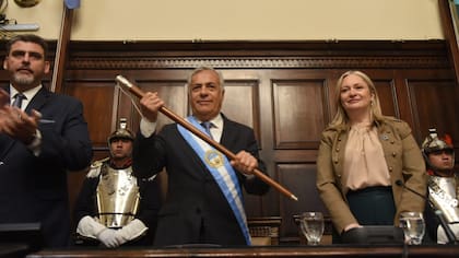 El gobernador radical Alfredo Cornejo en su antenpenúltima Asamblea Legislativa del 1 de Mayo.