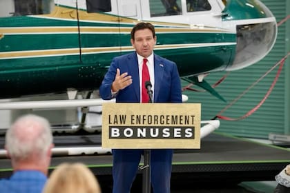 El gobernador republicano de Florida, Ron DeSantis.