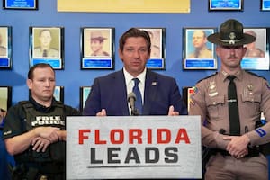 DeSantis revela que 8000 agentes ya pueden hacer controles migratorios