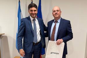 El gobernador santafesino, Maximiliano Pullaro en su primer día de reuniones en Washington