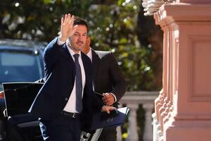 El Gobierno actualizó los haberes mensuales de militares de las Fuerzas Armadas y miembros de la Policía de Establecimientos Navales