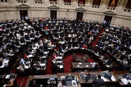 El Gobierno consiguió la media sanción del Presupuesto en Diputados