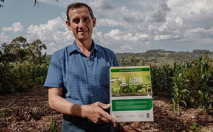 El gobierno de Misiones le compra toda la producción de bioinsumos a una empresa y la reparte