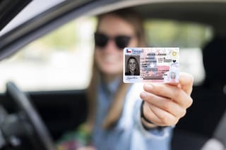 Cuál es el precio de sacar la licencia de conducir como inmigrante en Texas