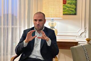 El Gobierno demora una presentación clave que pidió el FMI y genera conflicto con Cristina Kirchner